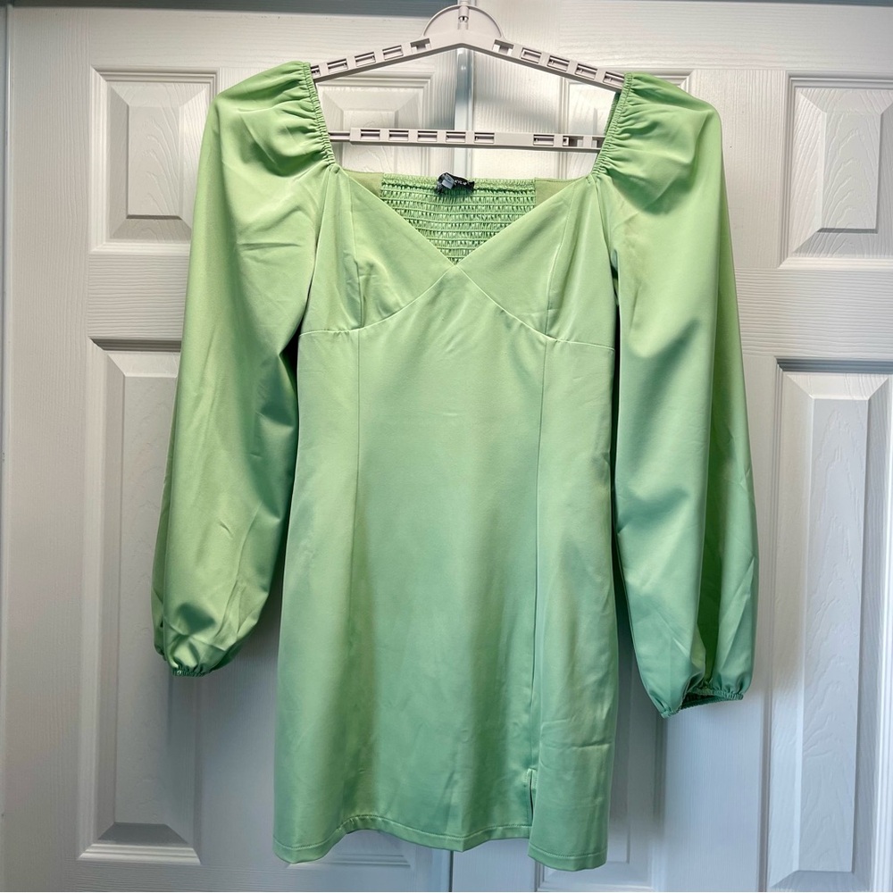 Kendall & Kylie PacSun Sage Green Puff Sleeve Mini Dress Size M